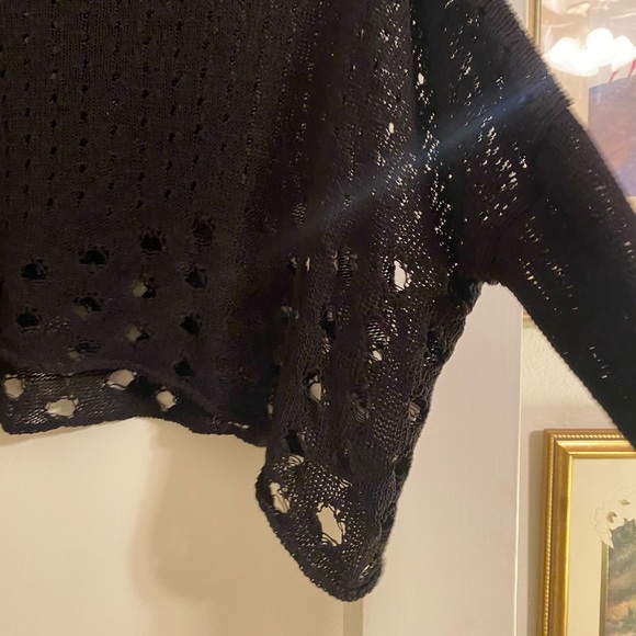 Sarah Pacini, one size, sheer knit crop sweater - Picture 5 of 9